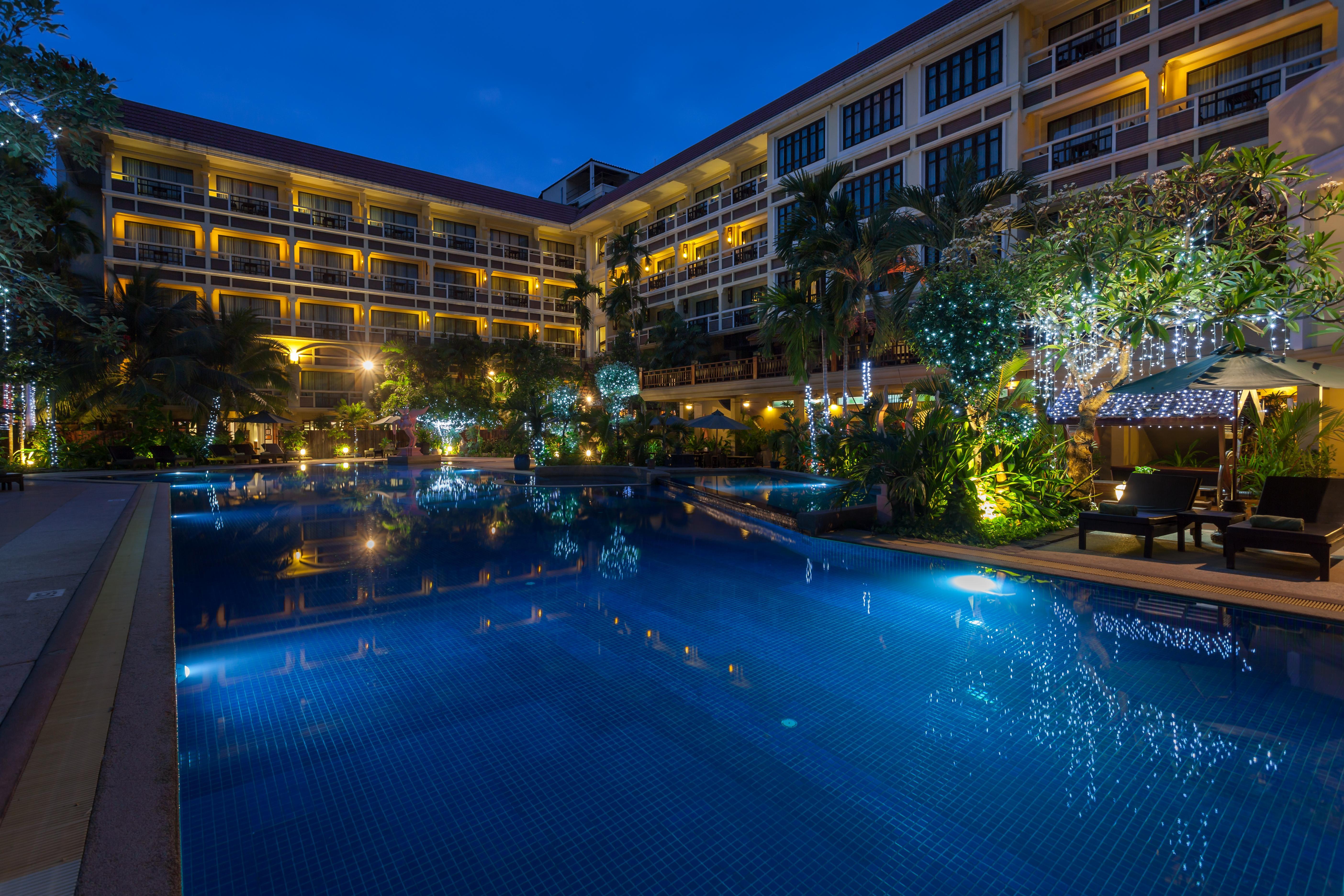 Prince Angkor Hotel & Spa Siem Reap Exterior photo