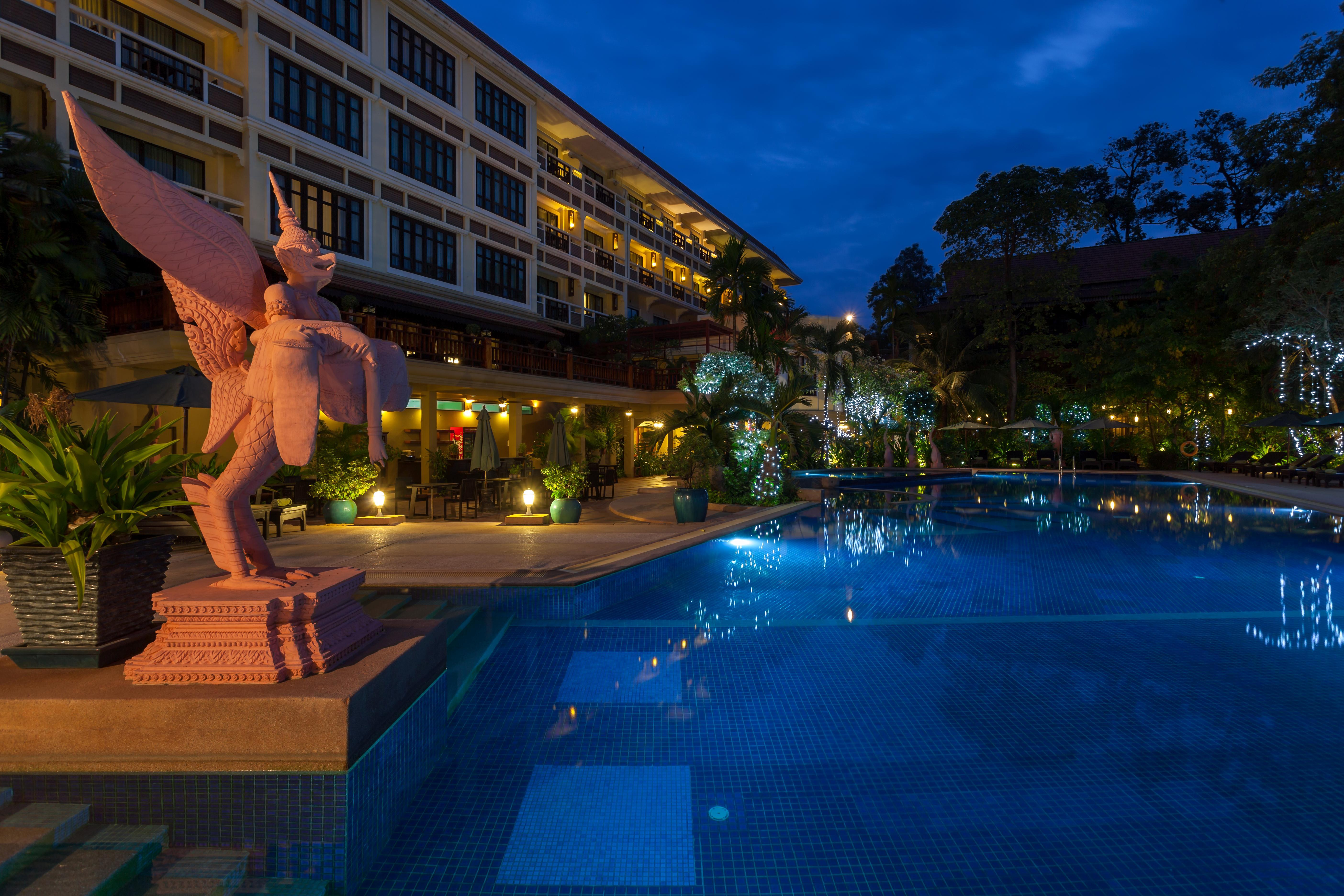 Prince Angkor Hotel & Spa Siem Reap Exterior photo