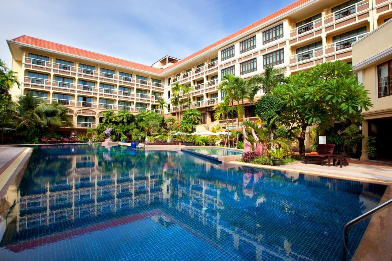 Prince Angkor Hotel & Spa Siem Reap Exterior photo